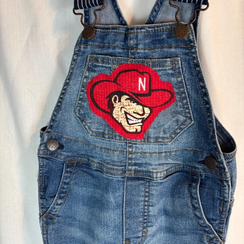 OshKosh Bgosh Nebraska Cornhuskers Herbie Husker Denim Overalls 2T Blue‎ Medium